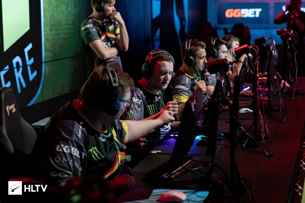 在各种讨论 在各种讨论