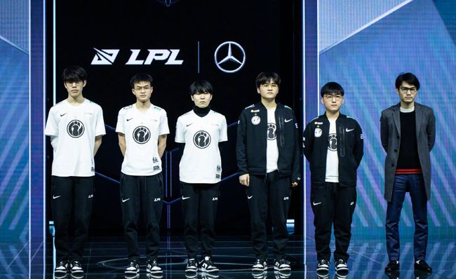 板和防守 板和防守