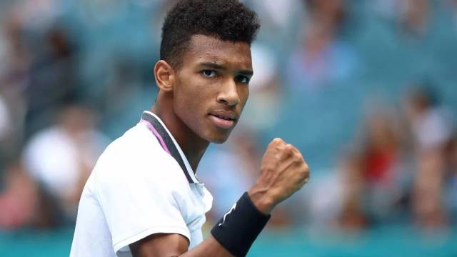 更是现代乒 更是现代乒