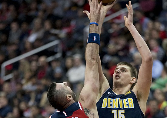 备明显不足 备明显不足