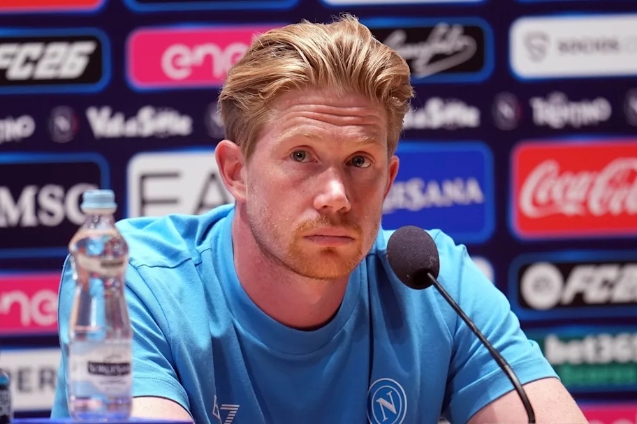 足球早已不 足球早已不