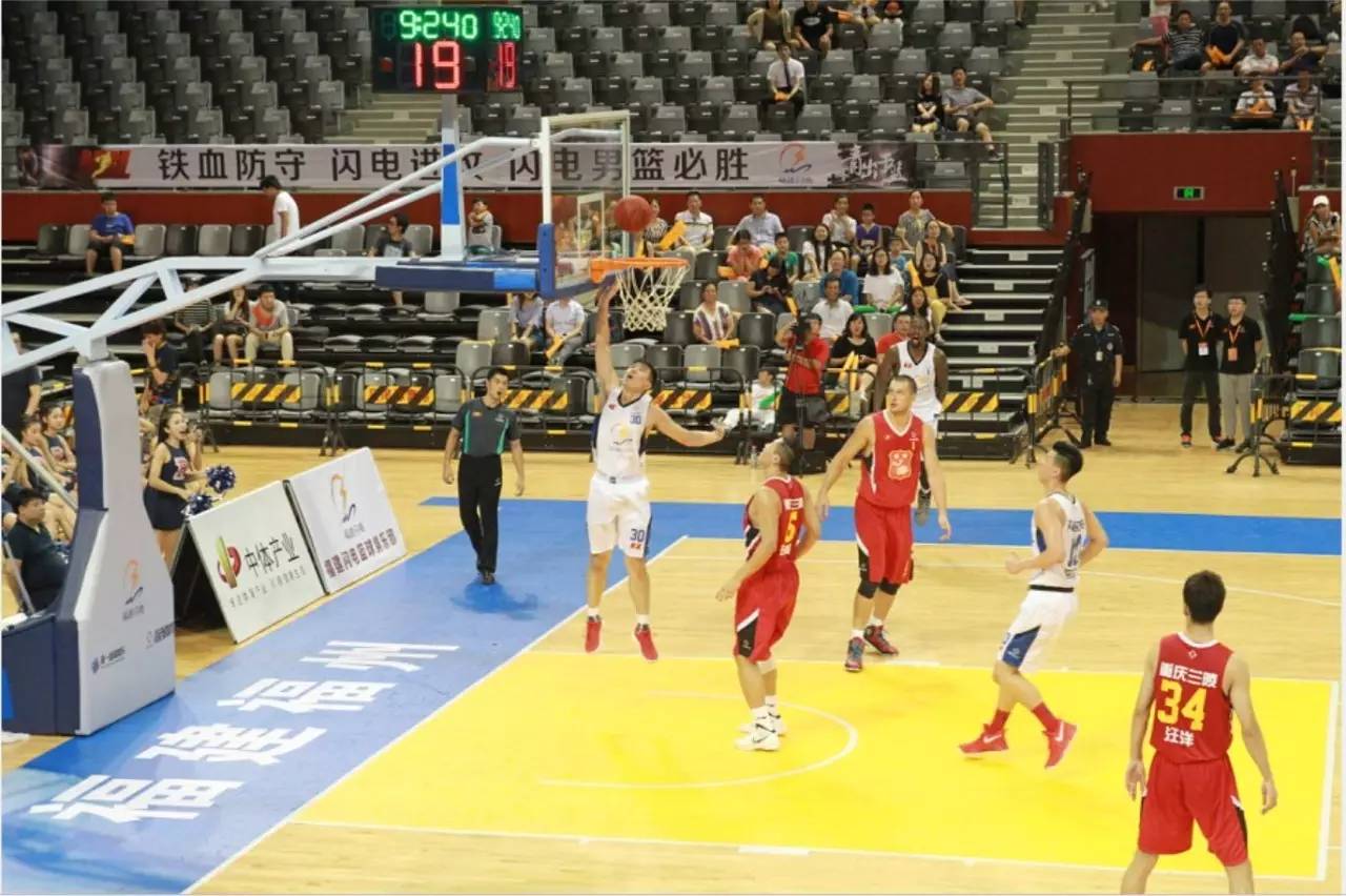 这场比赛的 这场比赛的